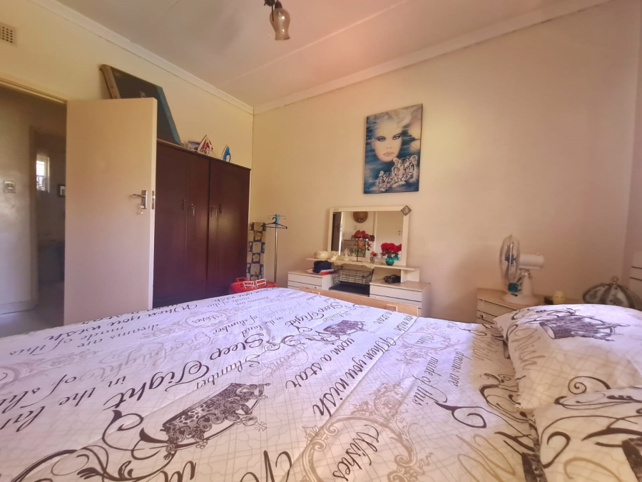 5 Bedroom Property for Sale in Mandeni KwaZulu-Natal