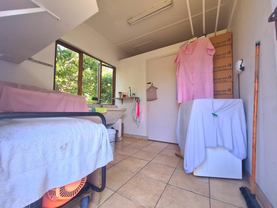 5 Bedroom Property for Sale in Mandeni KwaZulu-Natal