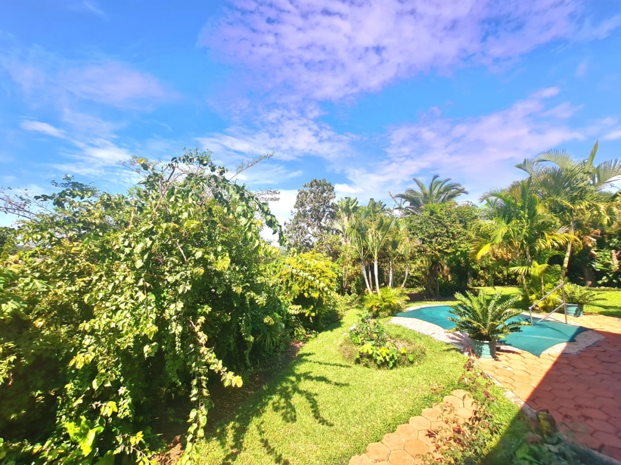 5 Bedroom Property for Sale in Mandeni KwaZulu-Natal