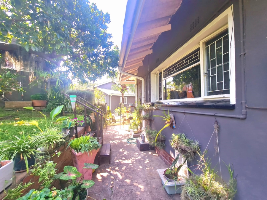 5 Bedroom Property for Sale in Mandeni KwaZulu-Natal