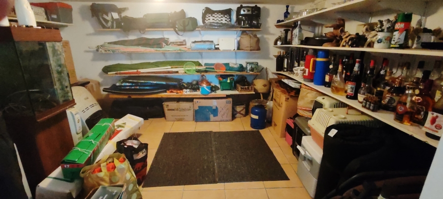 5 Bedroom Property for Sale in Manaba Beach KwaZulu-Natal