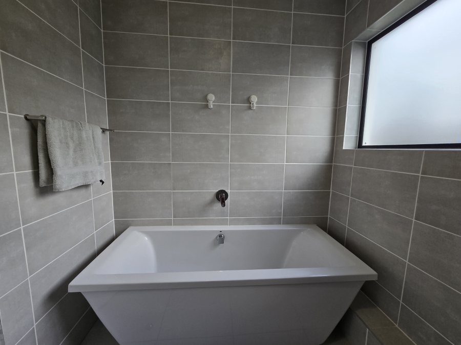 To Let 3 Bedroom Property for Rent in Ballito Central KwaZulu-Natal