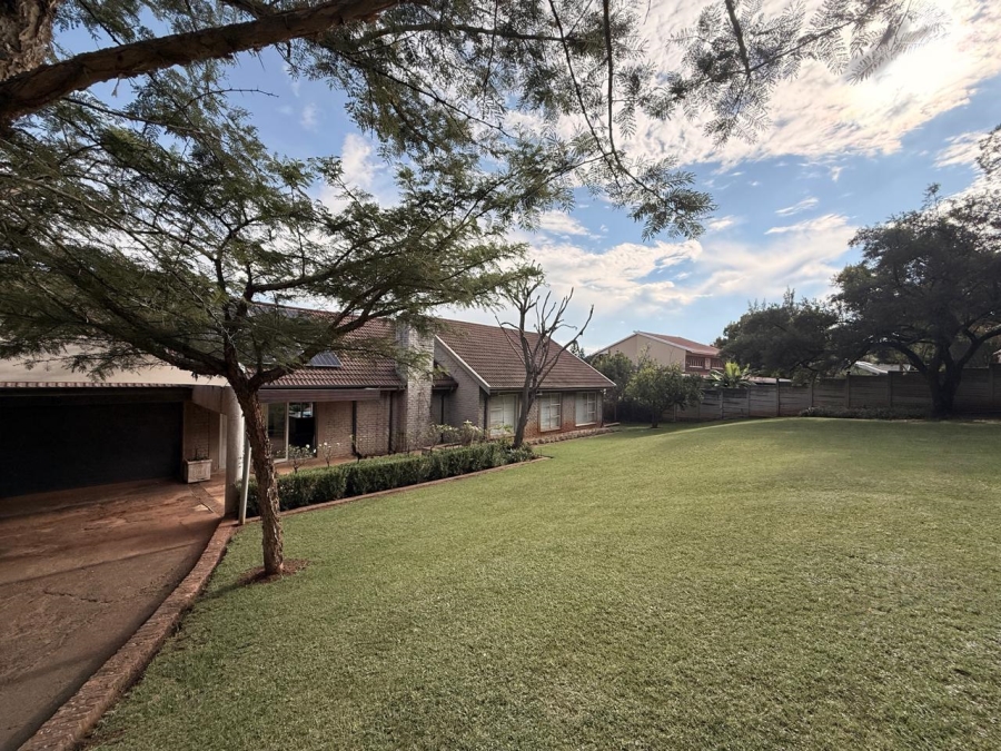 4 Bedroom Property for Sale in Signal Hill KwaZulu-Natal
