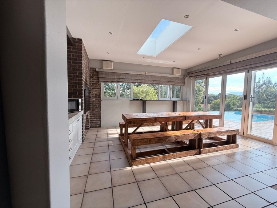 4 Bedroom Property for Sale in Signal Hill KwaZulu-Natal