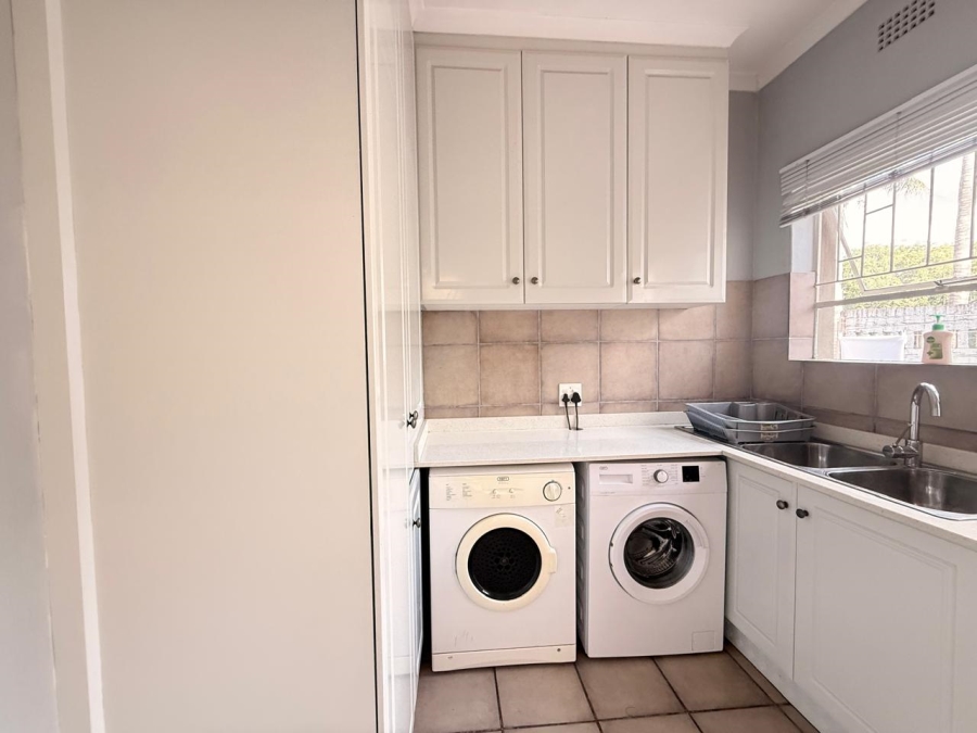 4 Bedroom Property for Sale in Signal Hill KwaZulu-Natal