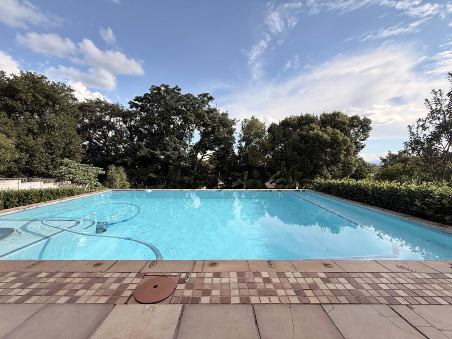 4 Bedroom Property for Sale in Signal Hill KwaZulu-Natal