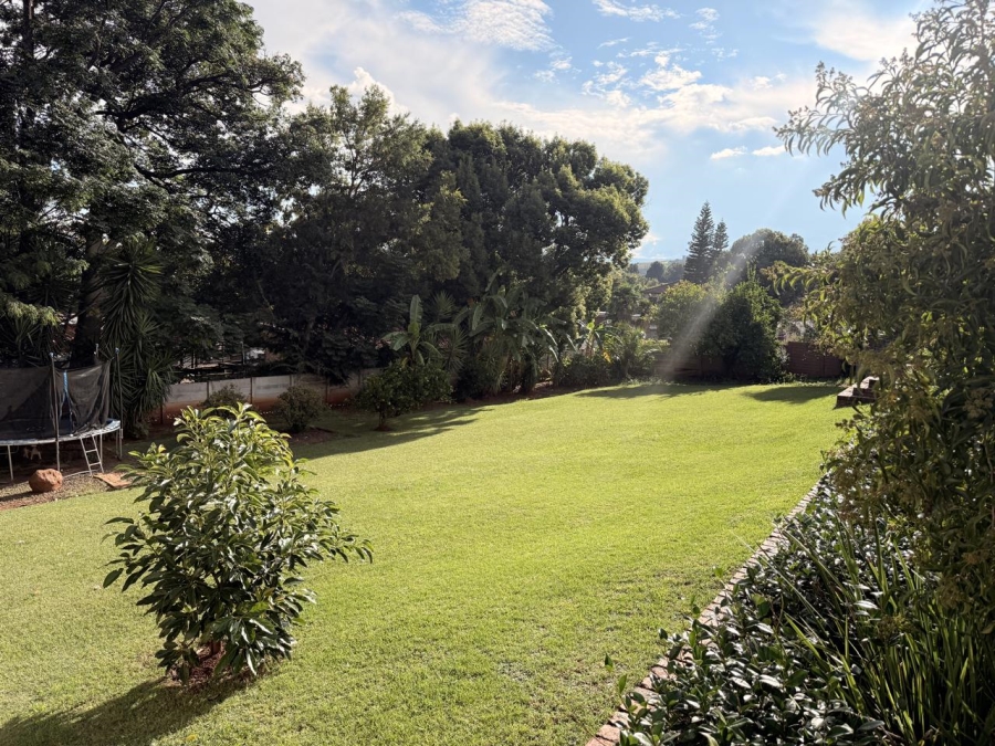 4 Bedroom Property for Sale in Signal Hill KwaZulu-Natal