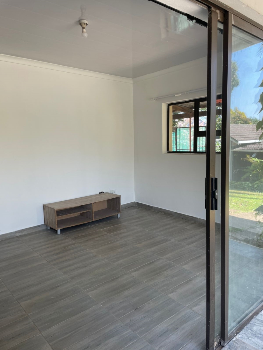 2 Bedroom Property for Sale in Prestbury KwaZulu-Natal