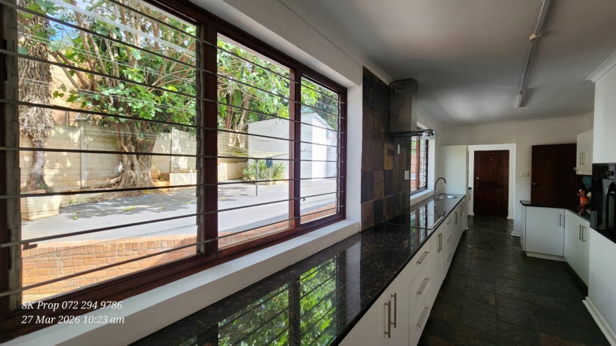 5 Bedroom Property for Sale in Athlone KwaZulu-Natal