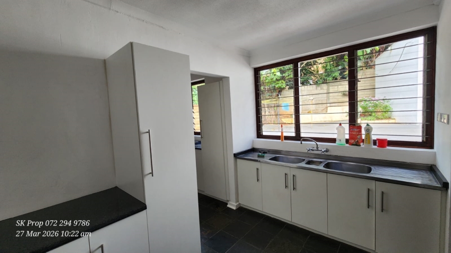 5 Bedroom Property for Sale in Athlone KwaZulu-Natal