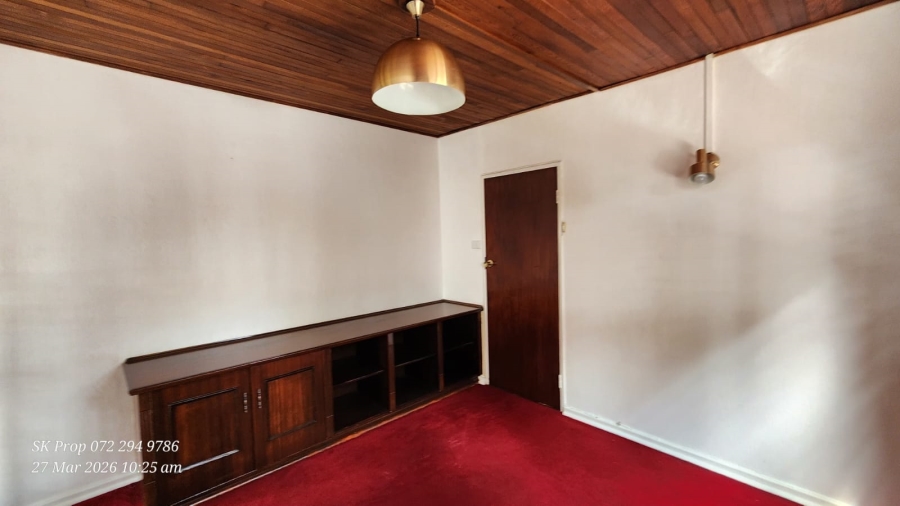 5 Bedroom Property for Sale in Athlone KwaZulu-Natal