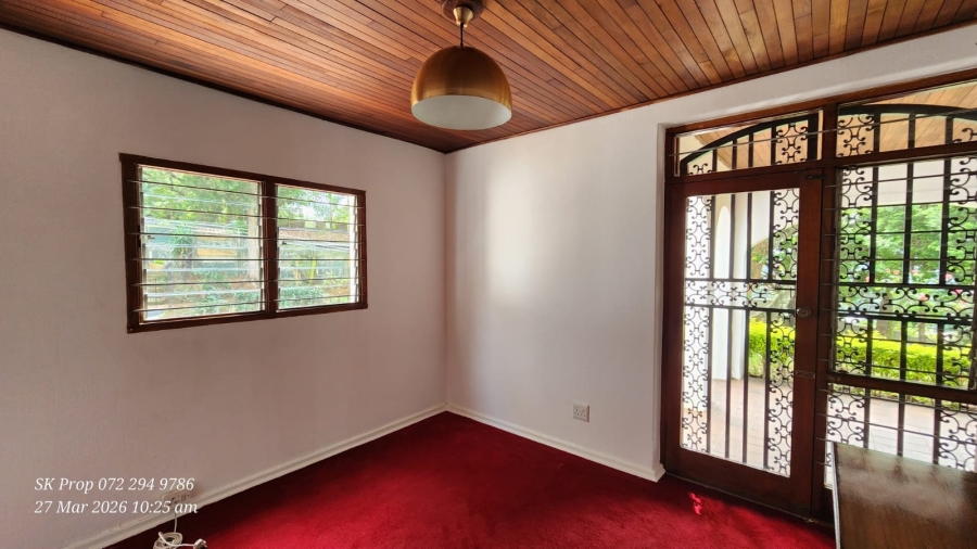 5 Bedroom Property for Sale in Athlone KwaZulu-Natal