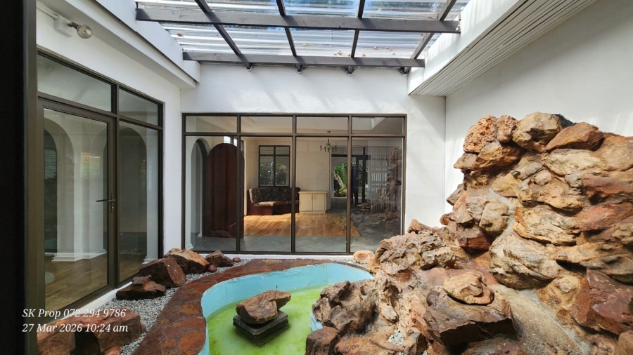 5 Bedroom Property for Sale in Athlone KwaZulu-Natal