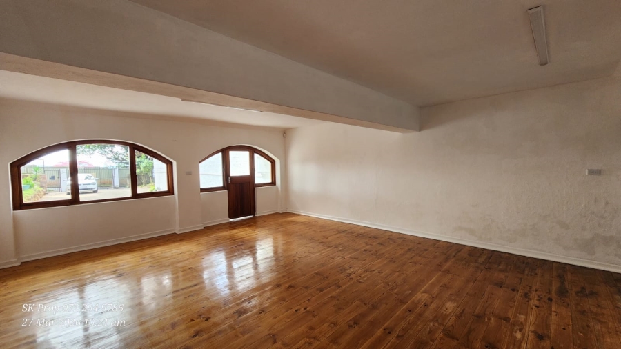 5 Bedroom Property for Sale in Athlone KwaZulu-Natal