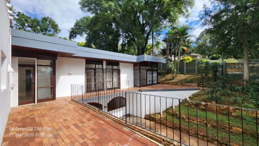 5 Bedroom Property for Sale in Athlone KwaZulu-Natal