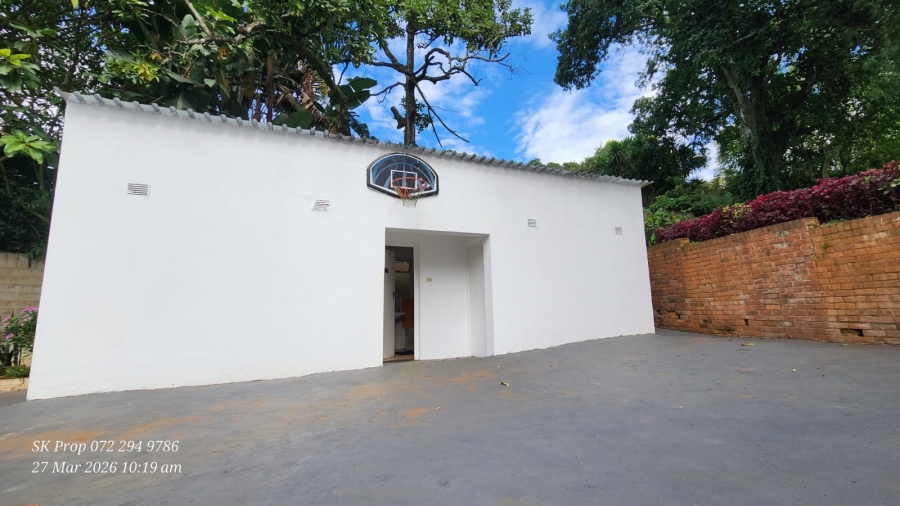 5 Bedroom Property for Sale in Athlone KwaZulu-Natal