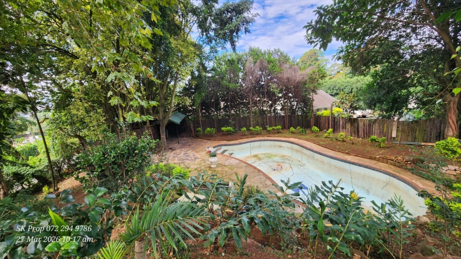 5 Bedroom Property for Sale in Athlone KwaZulu-Natal