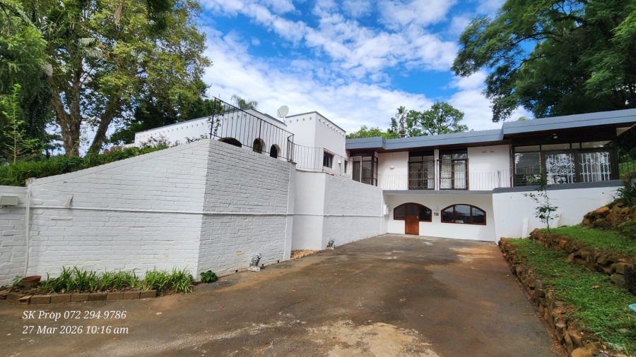 5 Bedroom Property for Sale in Athlone KwaZulu-Natal