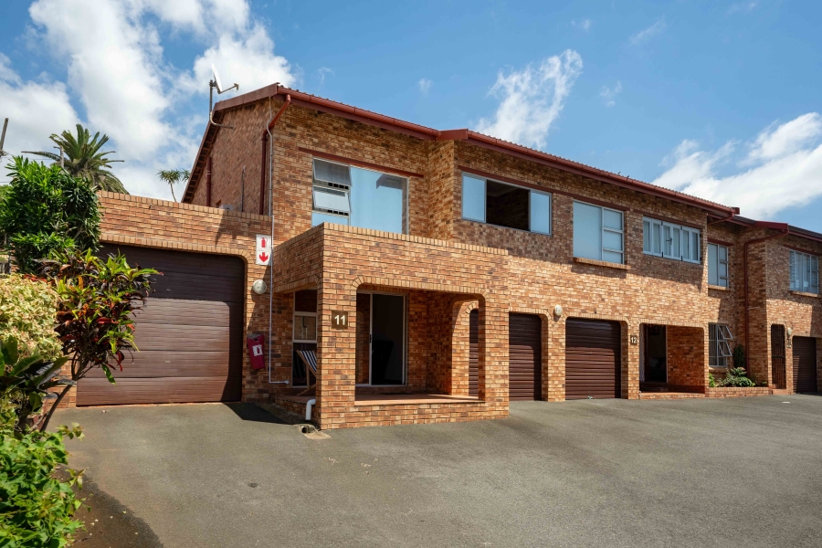 3 Bedroom Property for Sale in Amanzimtoti KwaZulu-Natal