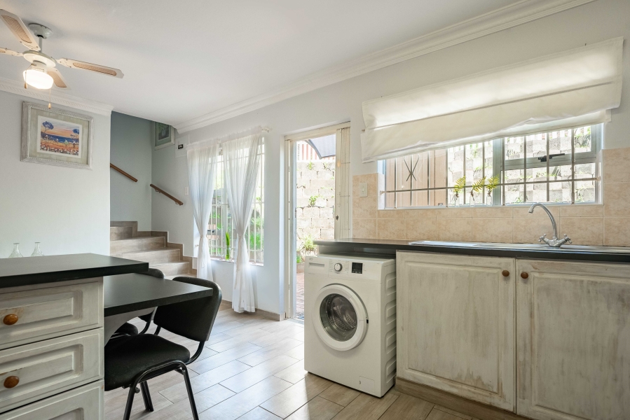 3 Bedroom Property for Sale in Amanzimtoti KwaZulu-Natal