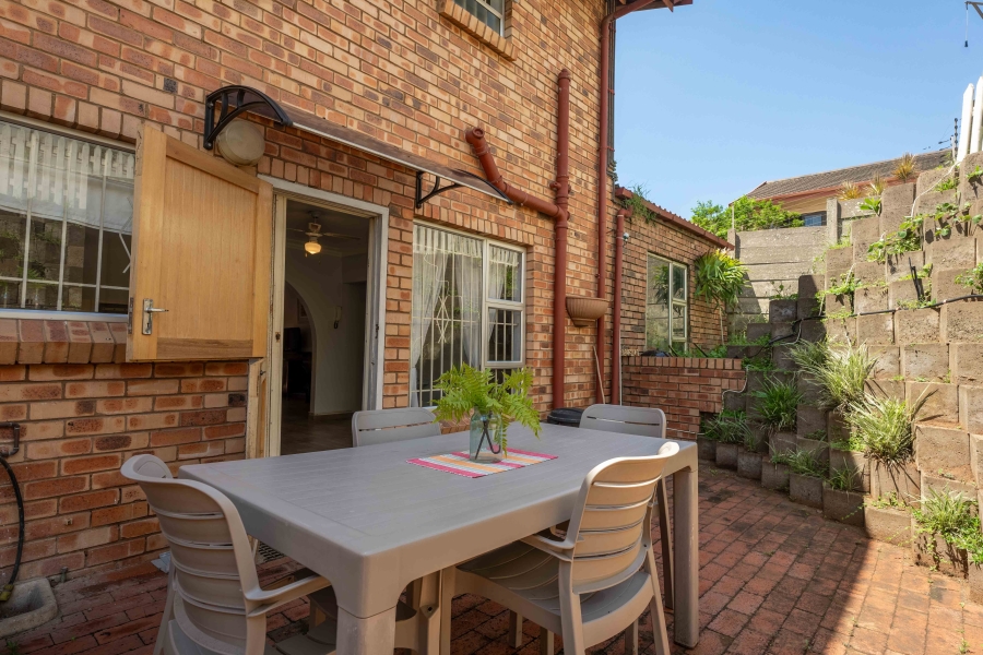 3 Bedroom Property for Sale in Amanzimtoti KwaZulu-Natal