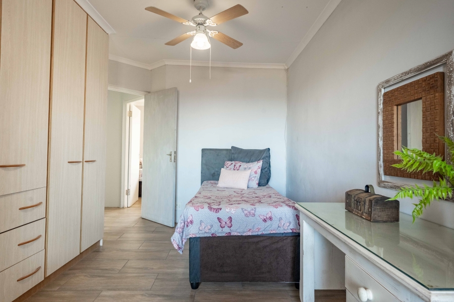 3 Bedroom Property for Sale in Amanzimtoti KwaZulu-Natal