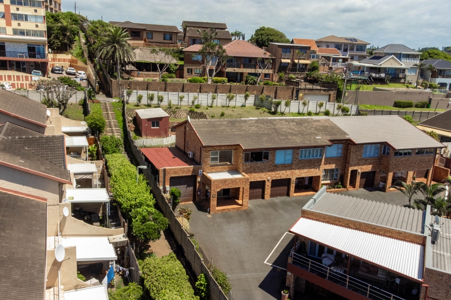 3 Bedroom Property for Sale in Amanzimtoti KwaZulu-Natal