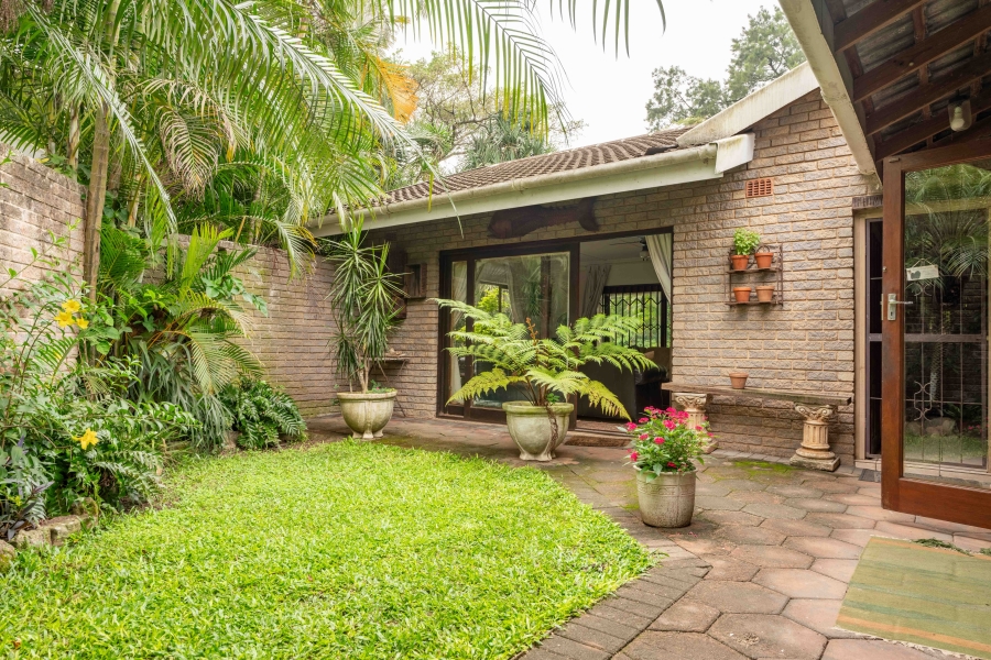 3 Bedroom Property for Sale in Amanzimtoti KwaZulu-Natal