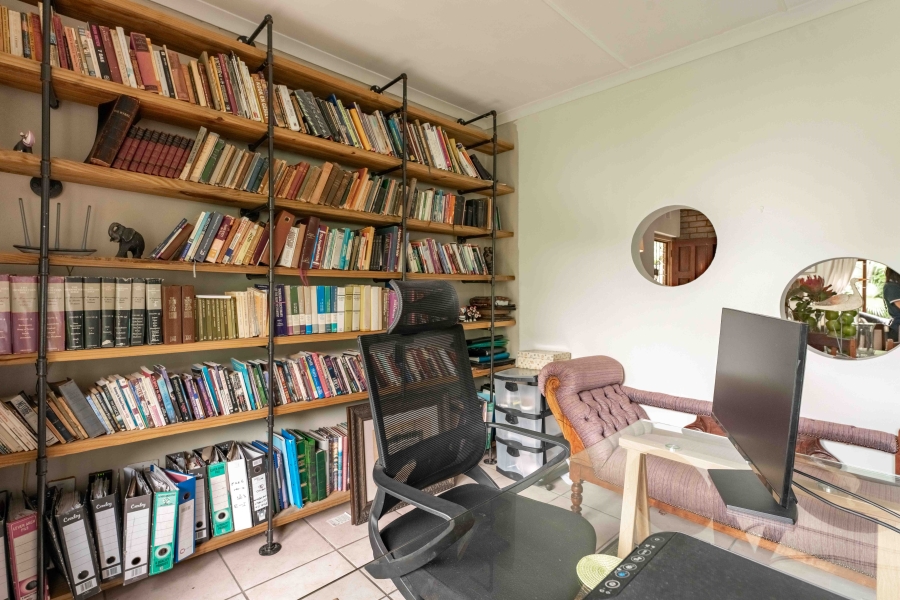 3 Bedroom Property for Sale in Amanzimtoti KwaZulu-Natal