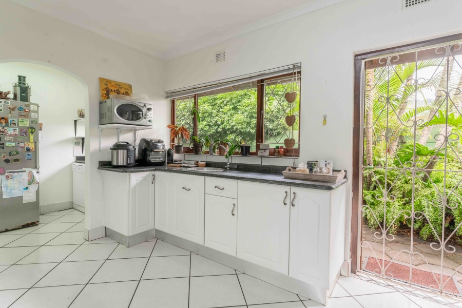 3 Bedroom Property for Sale in Amanzimtoti KwaZulu-Natal