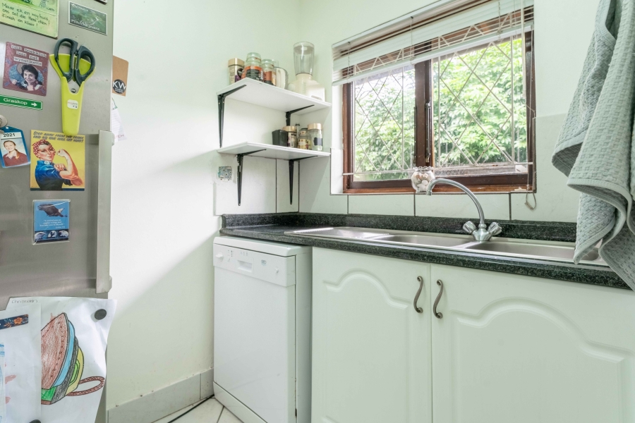 3 Bedroom Property for Sale in Amanzimtoti KwaZulu-Natal