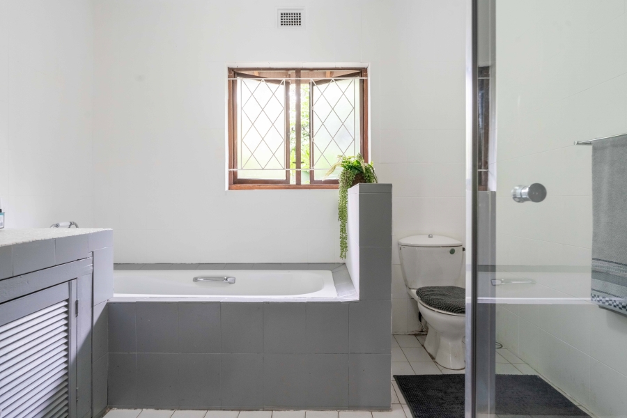 3 Bedroom Property for Sale in Amanzimtoti KwaZulu-Natal