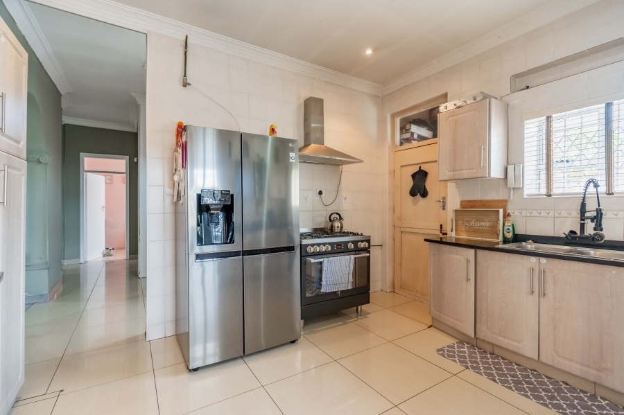 4 Bedroom Property for Sale in Escombe KwaZulu-Natal