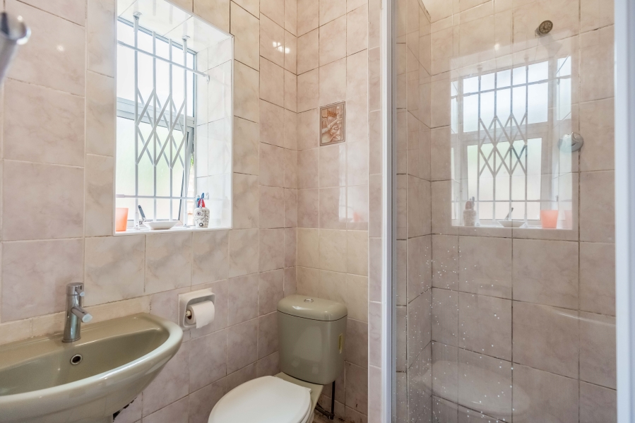 4 Bedroom Property for Sale in Escombe KwaZulu-Natal