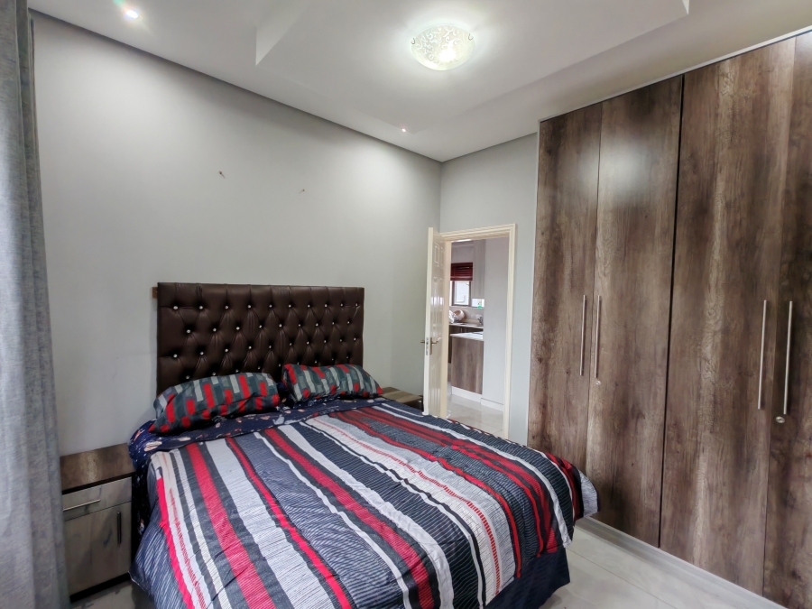 To Let 2 Bedroom Property for Rent in Herrwood Park KwaZulu-Natal