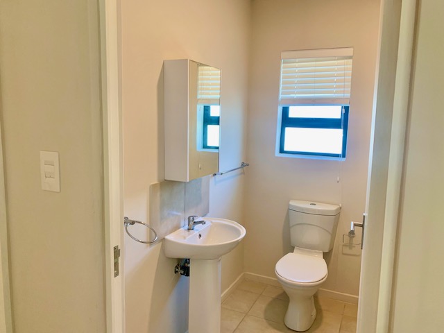 To Let 2 Bedroom Property for Rent in North Point KwaZulu-Natal