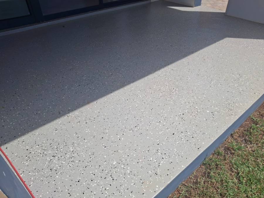 To Let 3 Bedroom Property for Rent in St Johns Village KwaZulu-Natal