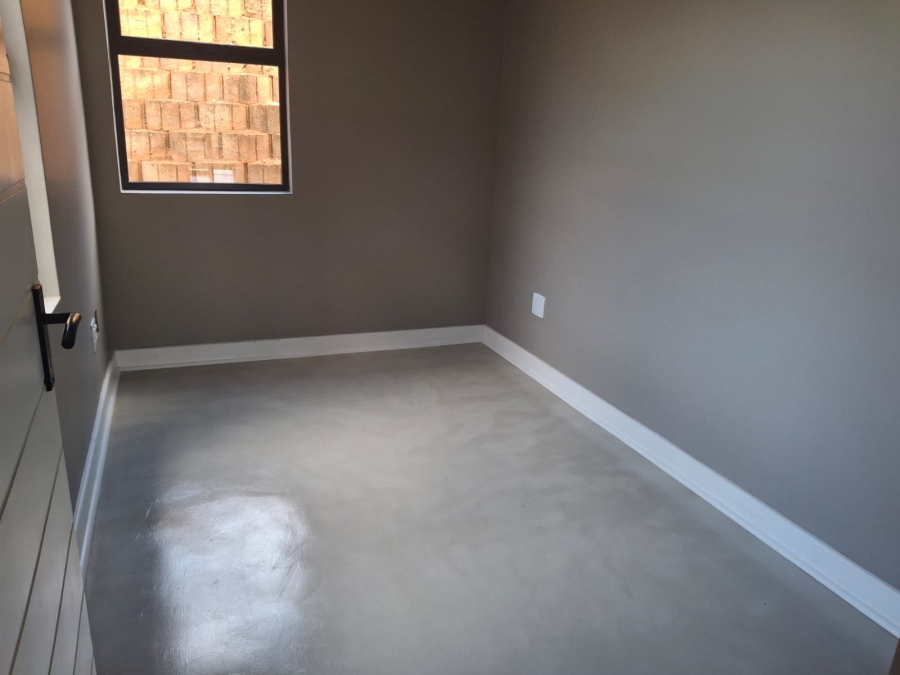 To Let 3 Bedroom Property for Rent in St Johns Village KwaZulu-Natal