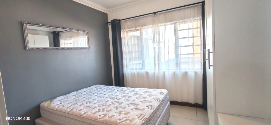 1 Bedroom Property for Sale in Umhlanga Ridge KwaZulu-Natal