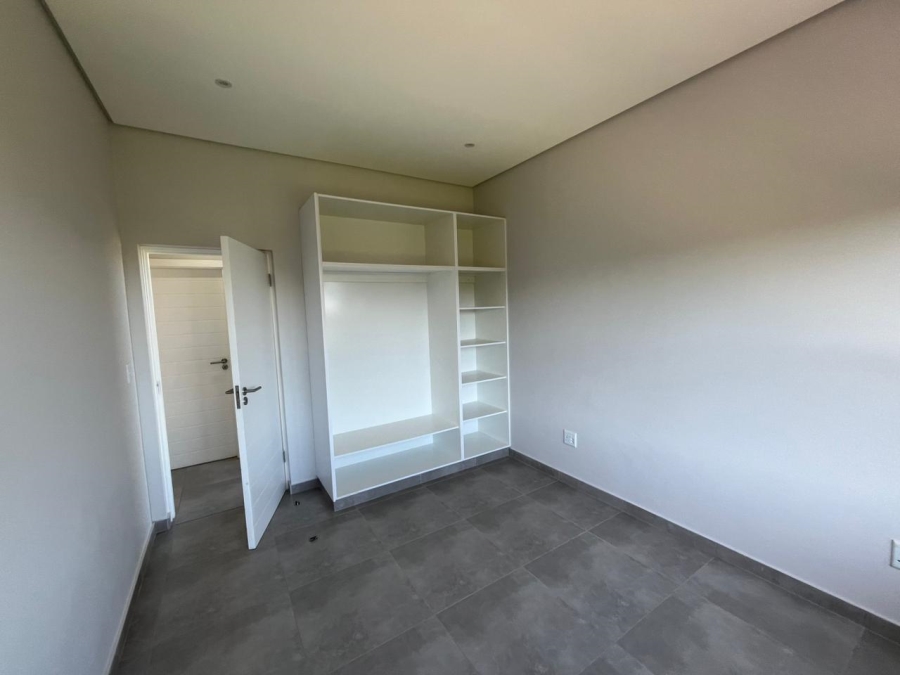 3 Bedroom Property for Sale in Kloof KwaZulu-Natal