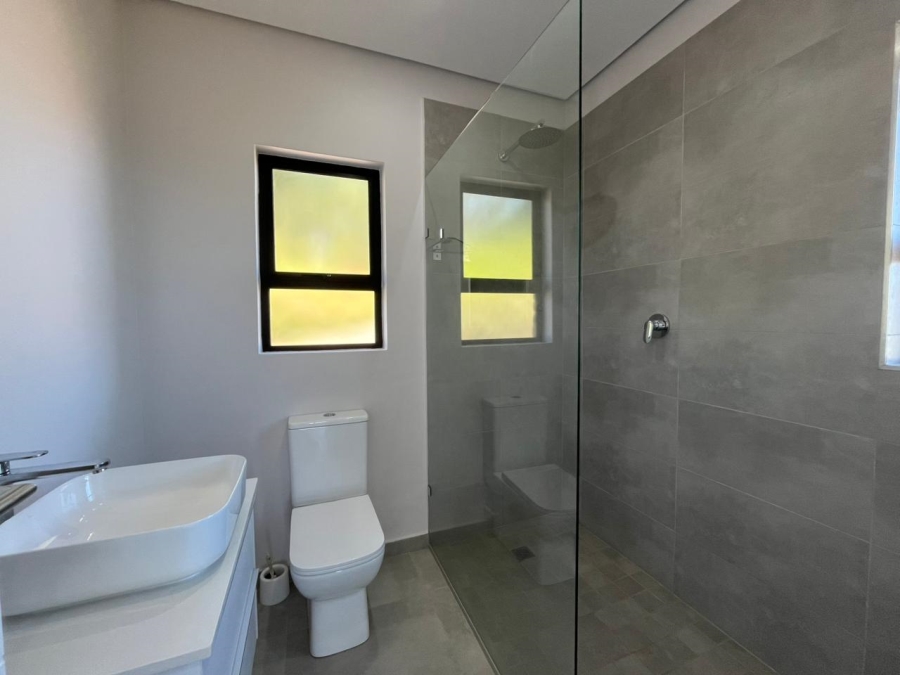 3 Bedroom Property for Sale in Kloof KwaZulu-Natal