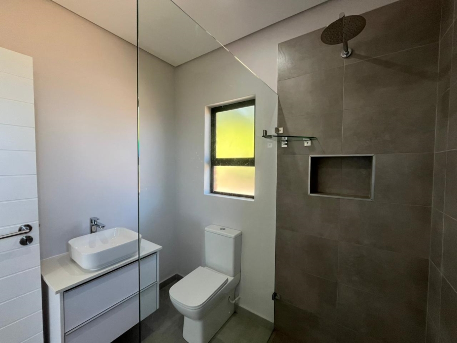 3 Bedroom Property for Sale in Kloof KwaZulu-Natal