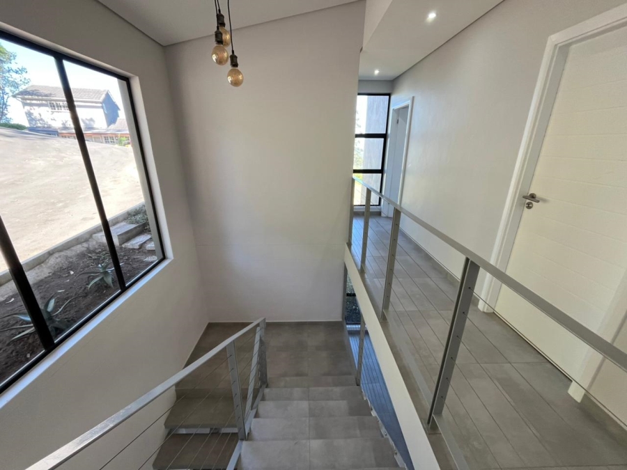 3 Bedroom Property for Sale in Kloof KwaZulu-Natal