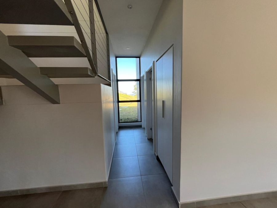 3 Bedroom Property for Sale in Kloof KwaZulu-Natal