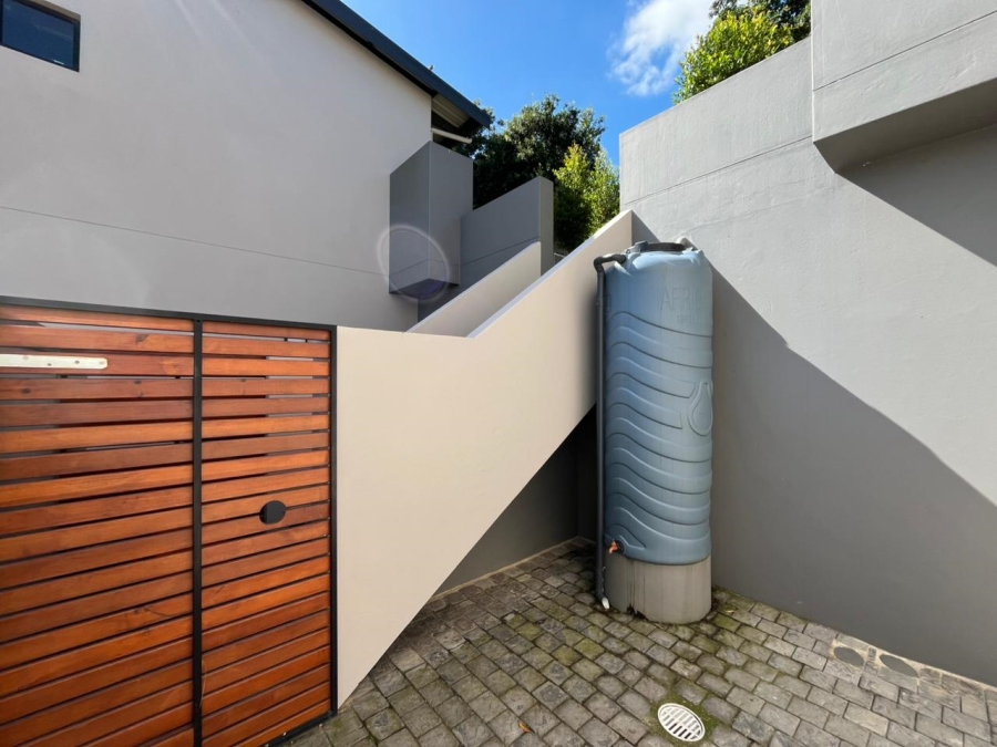 3 Bedroom Property for Sale in Kloof KwaZulu-Natal