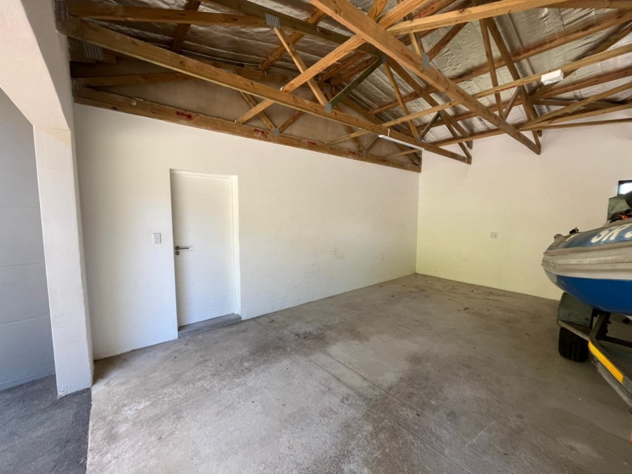 3 Bedroom Property for Sale in Kloof KwaZulu-Natal