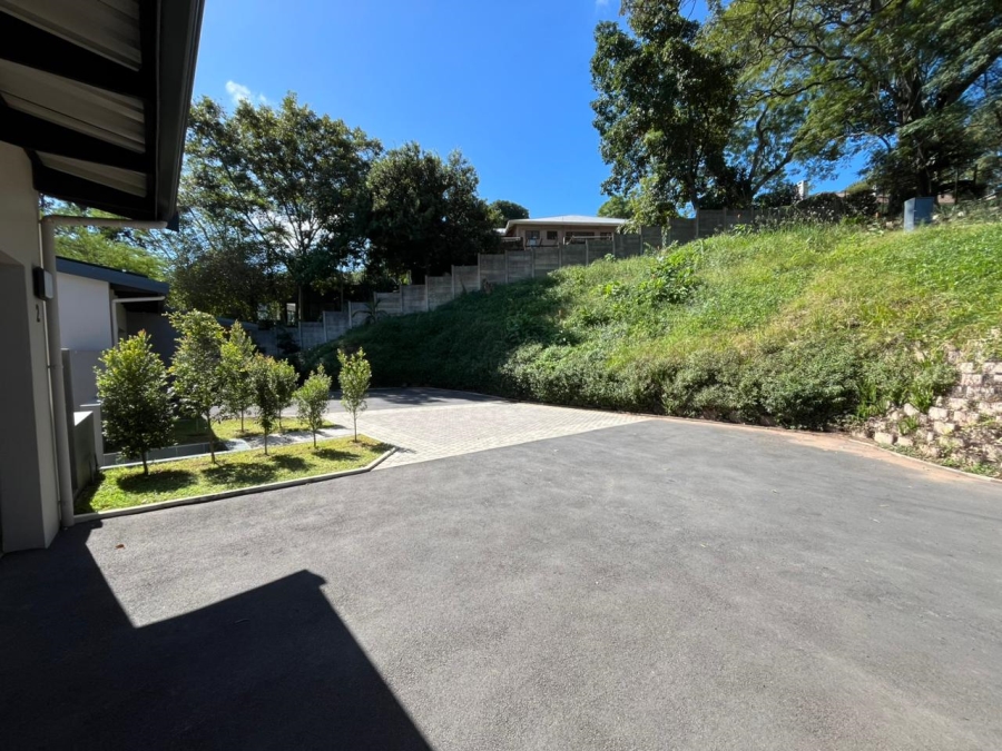 3 Bedroom Property for Sale in Kloof KwaZulu-Natal