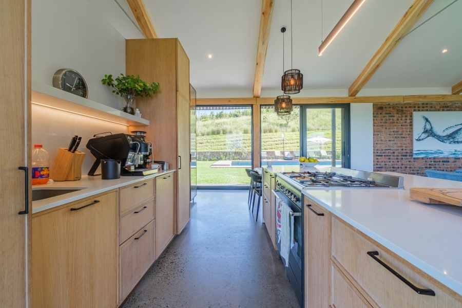 5 Bedroom Property for Sale in Fairview Estates KwaZulu-Natal