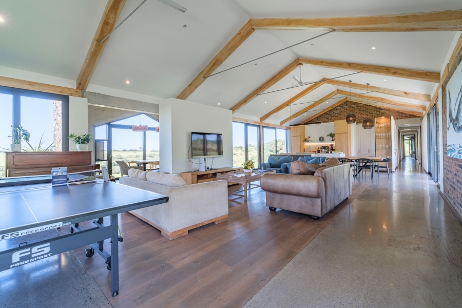 5 Bedroom Property for Sale in Fairview Estates KwaZulu-Natal