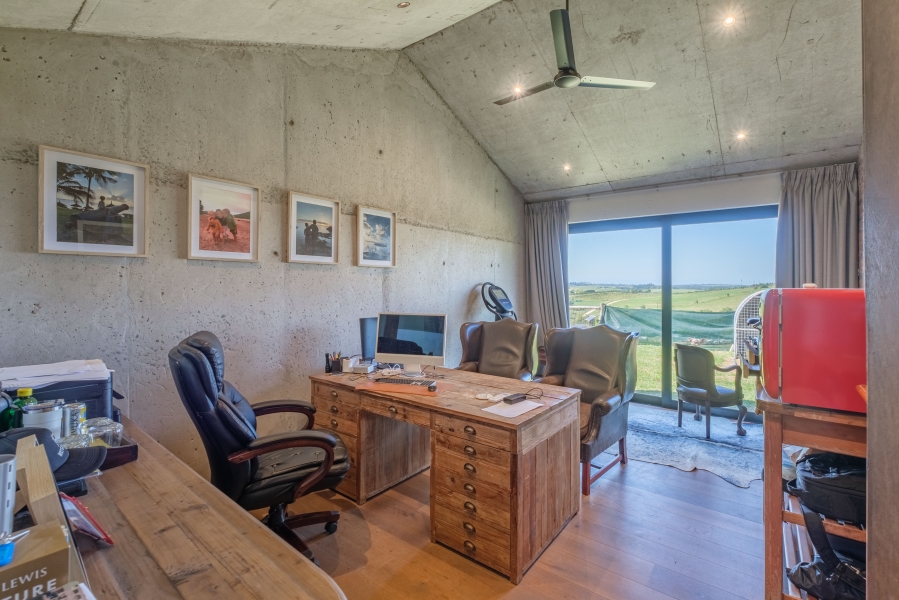 5 Bedroom Property for Sale in Fairview Estates KwaZulu-Natal